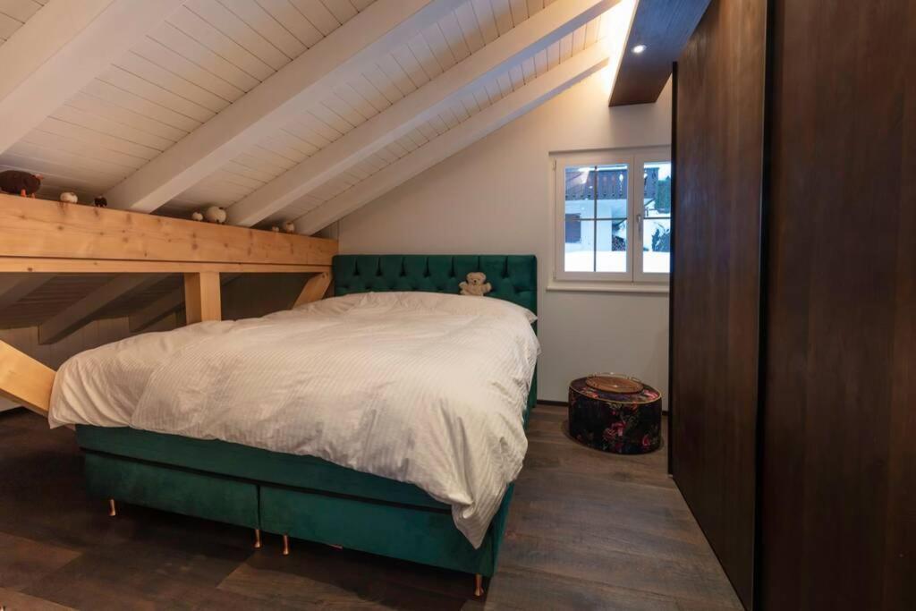 Exklusives Chalet Mit Traumhafter See- Und Bergsicht Seelisberg Ngoại thất bức ảnh