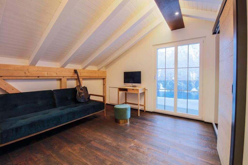 Exklusives Chalet Mit Traumhafter See- Und Bergsicht Seelisberg Ngoại thất bức ảnh